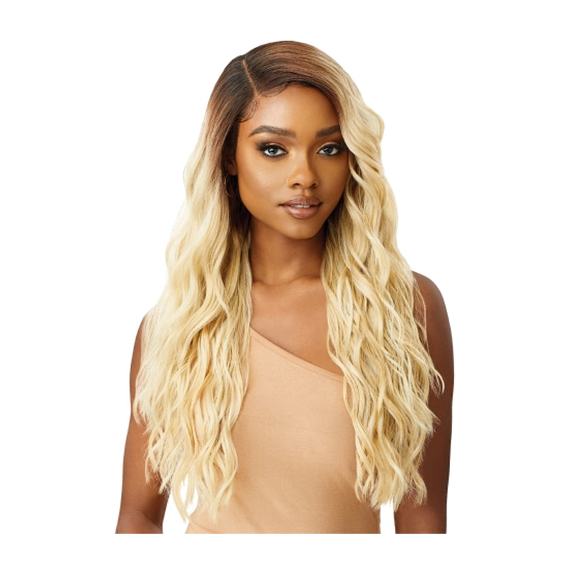 Outre Melted Hairline Lace Front Wig- RIA